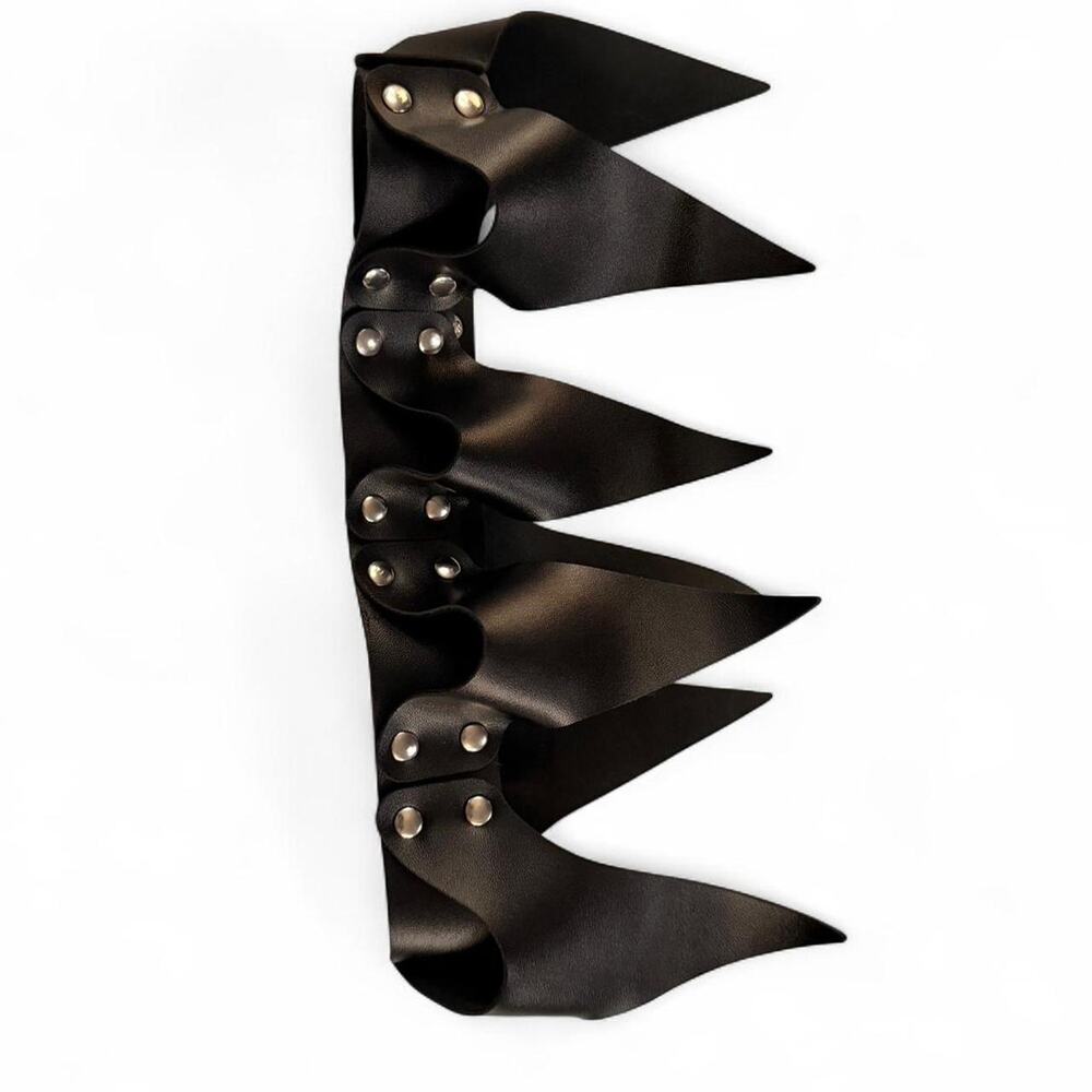 Posh! Spike Black Faux Leather Vegan Crown Silver Rivets Glam Goth Rave Festival - Picture 6 of 7